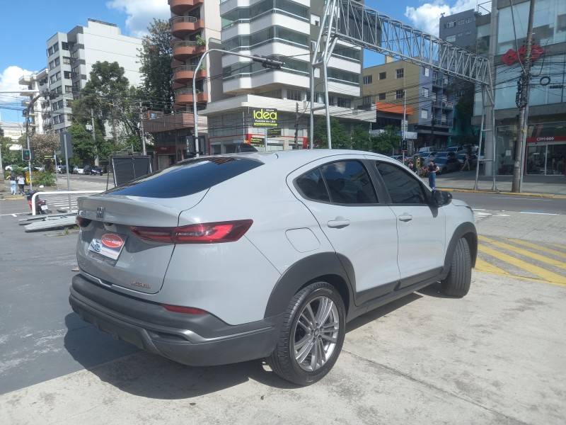 FIAT - FASTBACK - 2024/2025 - Cinza - R$ 109.990,00