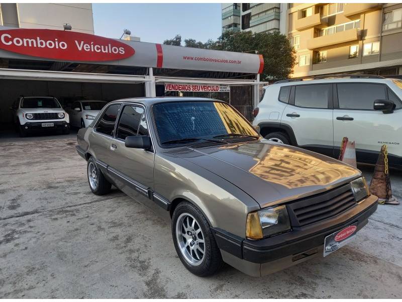 CHEVROLET - CHEVETTE - 1986/1987 - Marrom - R$ 22.990,00