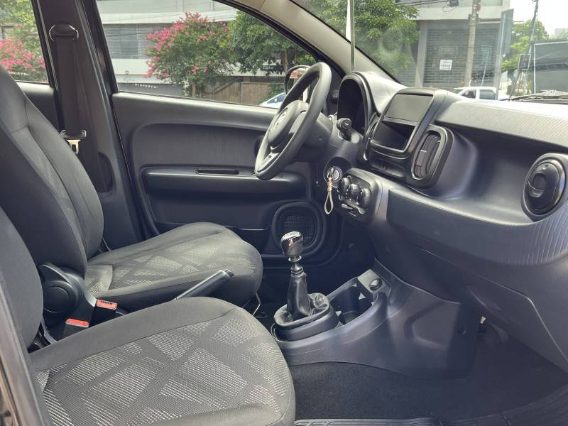 FIAT - MOBI - 2019/2019 - Preta - R$ 44.990,00