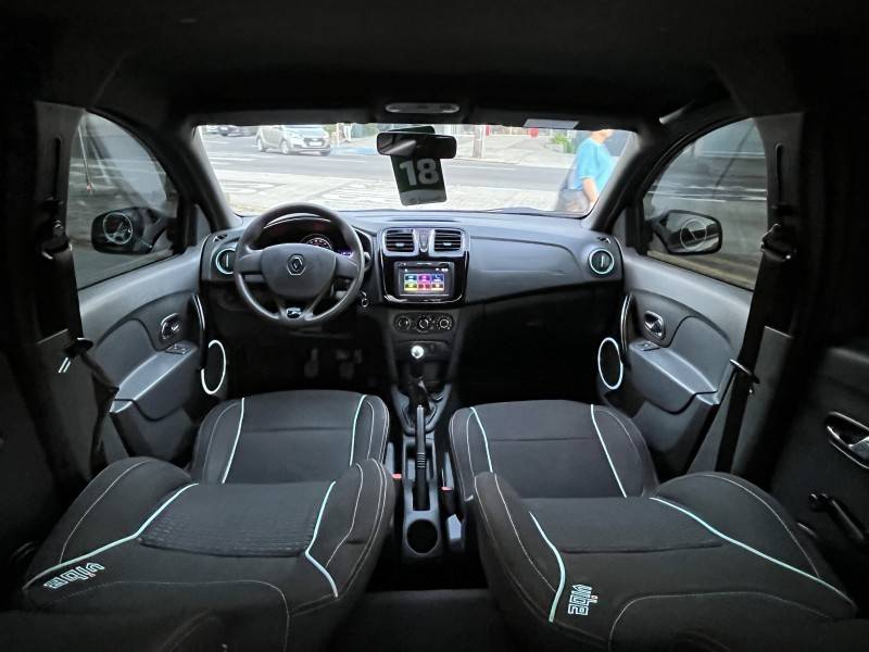 RENAULT - SANDERO - 2017/2018 - Cinza - R$ 40.990,00