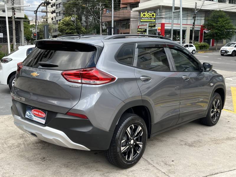 CHEVROLET - TRACKER - 2021/2021 - Cinza - R$ 104.900,00