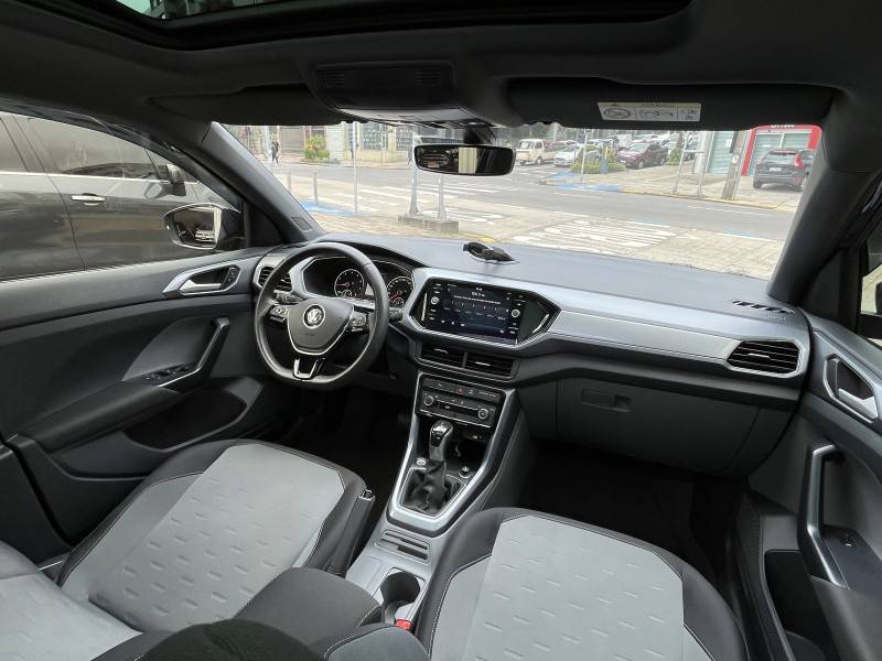 VOLKSWAGEN - T-CROSS - 2019/2020 - Azul - R$ 104.990,00