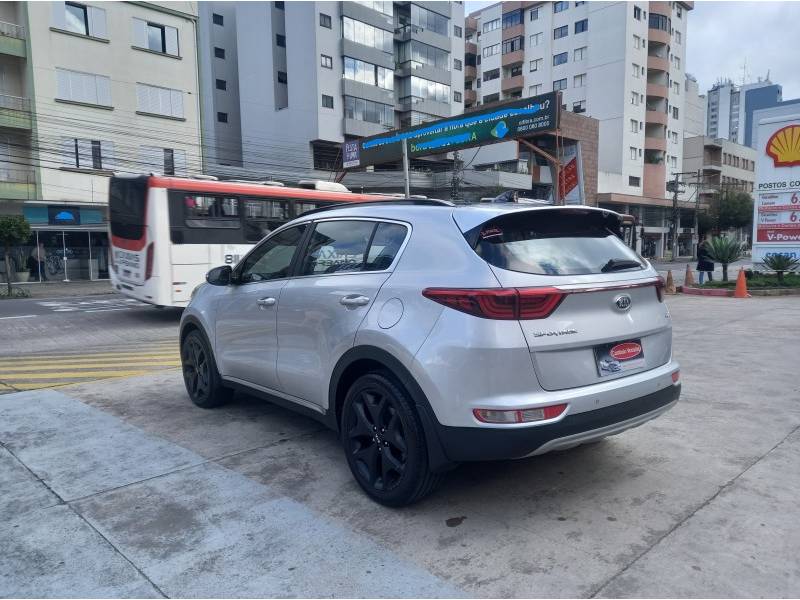 KIA MOTORS - SPORTAGE - 2017/2018 - Prata - R$ 119.990,00