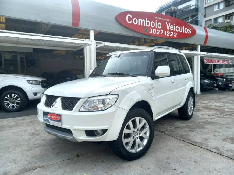MITSUBISHI - PAJERO TR4 - 2011/2012 - Branca - R$ 64.990,00
