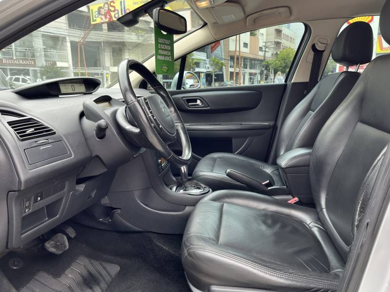 CITROËN - C4 - 2007/2008 - Prata - R$ 31.990,00