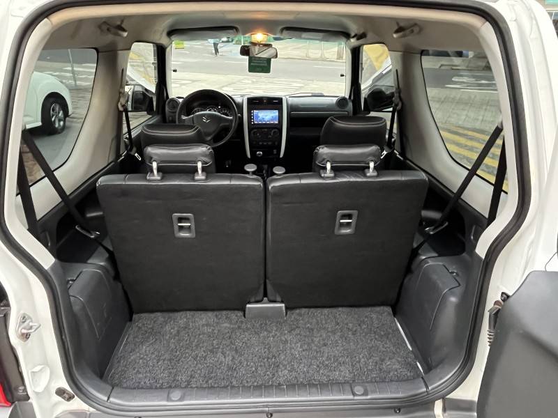 SUZUKI - JIMNY - 2018/2019 - Branca - R$ 81.990,00