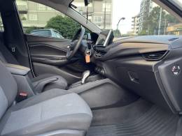 CHEVROLET - ONIX - 2020/2020 - Branca - R$ 65.990,00