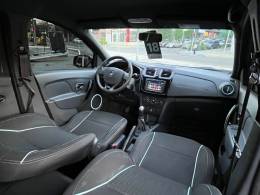 RENAULT - SANDERO - 2017/2018 - Cinza - R$ 40.990,00