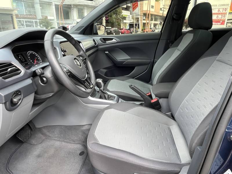 VOLKSWAGEN - T-CROSS - 2019/2020 - Azul - R$ 104.990,00