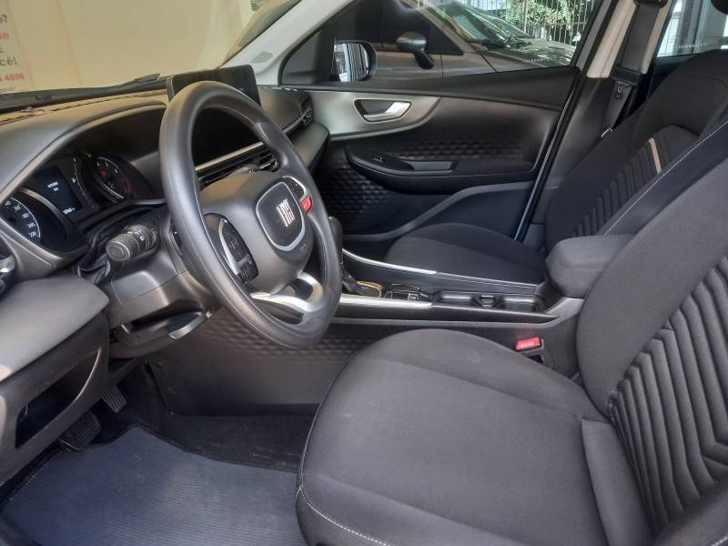 FIAT - FASTBACK - 2024/2025 - Cinza - R$ 109.990,00