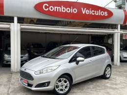 FORD - FIESTA - 2014/2015 - Prata - R$ 47.990,00