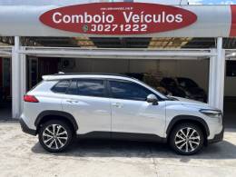 TOYOTA - COROLLA - 2021/2022 - Prata - R$ 138.900,00