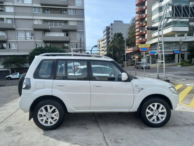 MITSUBISHI - PAJERO TR4 - 2011/2012 - Branca - R$ 64.990,00