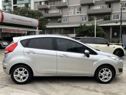 FORD - FIESTA - 2014/2015 - Prata - R$ 47.990,00