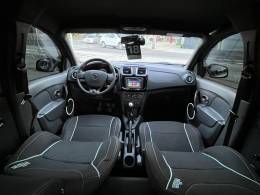 RENAULT - SANDERO - 2017/2018 - Cinza - R$ 40.990,00