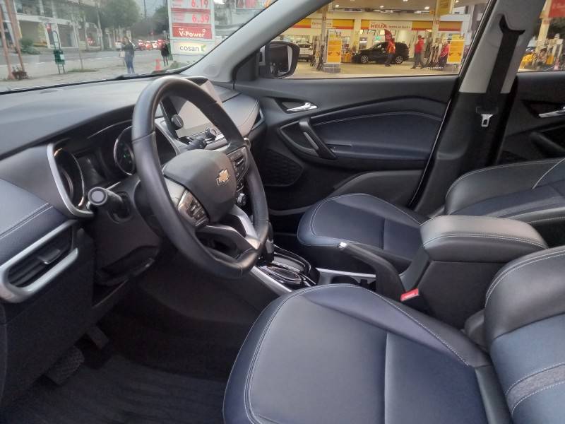 CHEVROLET - TRACKER - 2020/2021 - Prata - R$ 108.990,00