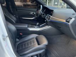 BMW - 320I - 2019/2020 - Branca - R$ 203.990,00