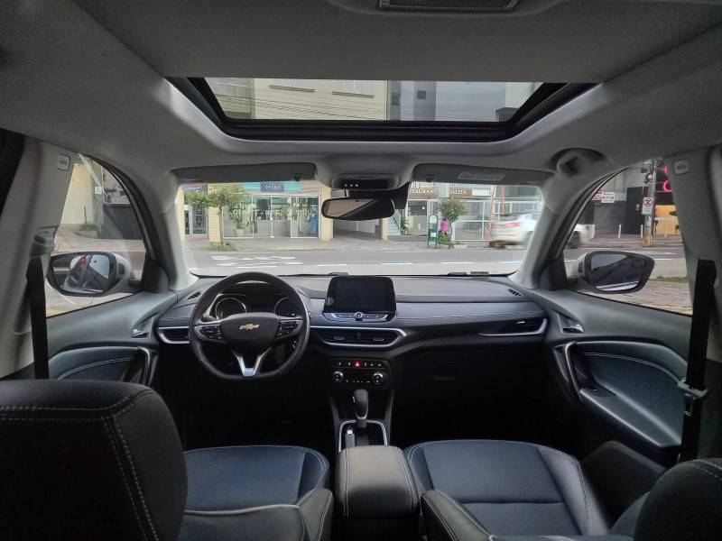 CHEVROLET - TRACKER - 2020/2021 - Prata - R$ 108.990,00