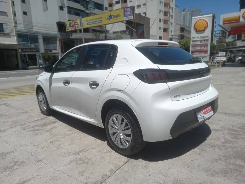 PEUGEOT - 208 - 2023/2024 - Branca - R$ 70.990,00