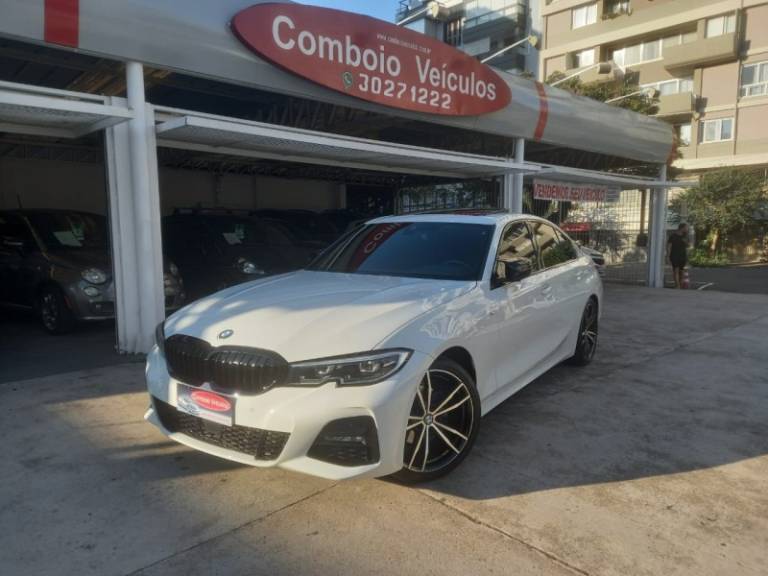 BMW - 320I - 2019/2020 - Branca - R$ 203.990,00