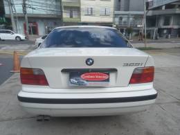 BMW - 325I - 1993/1993 - Branca - R$ 129.990,00