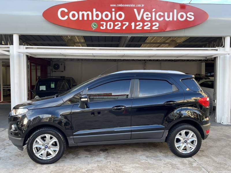 FORD - ECOSPORT - 2012/2013 - Preta - R$ 53.900,00
