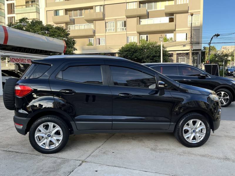 FORD - ECOSPORT - 2012/2013 - Preta - R$ 53.900,00