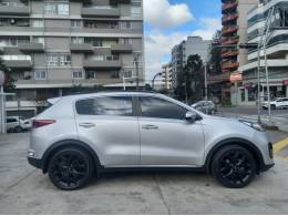 KIA MOTORS - SPORTAGE - 2017/2018 - Prata - R$ 119.990,00