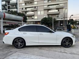 BMW - 320I - 2019/2020 - Branca - R$ 203.990,00