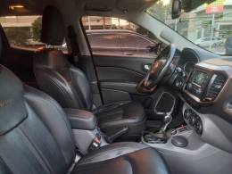 FIAT - TORO - 2018/2018 - Vinho - R$ 99.990,00