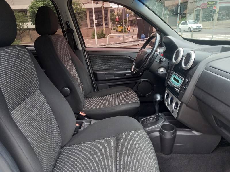 FORD - ECOSPORT - 2012/2012 - Prata - R$ 41.990,00
