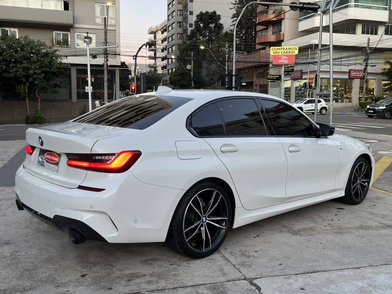 BMW - 320I - 2019/2020 - Branca - R$ 203.990,00